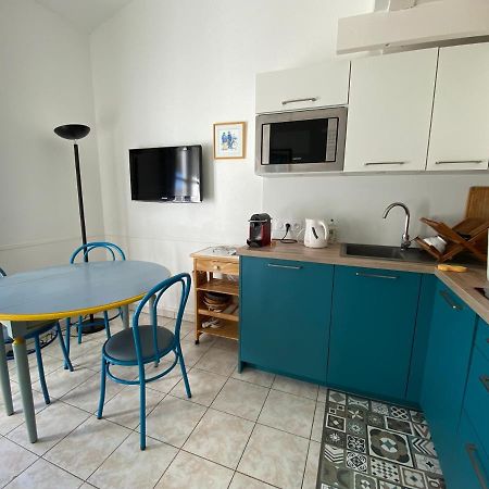 Appartement En Duplex Avec Balcon, 5 Minutes Plage Et Centre Village La Couarde-sur-Mer Luaran gambar